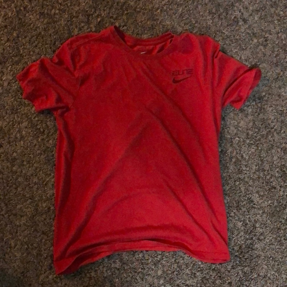 Nike elite shirt